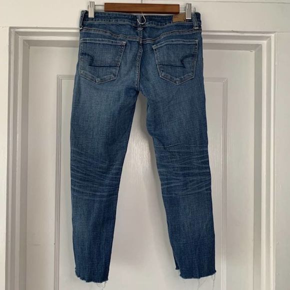 American Eagle Women's Stretchy Skinny Jeans Size 6 - Picture 3 of 5